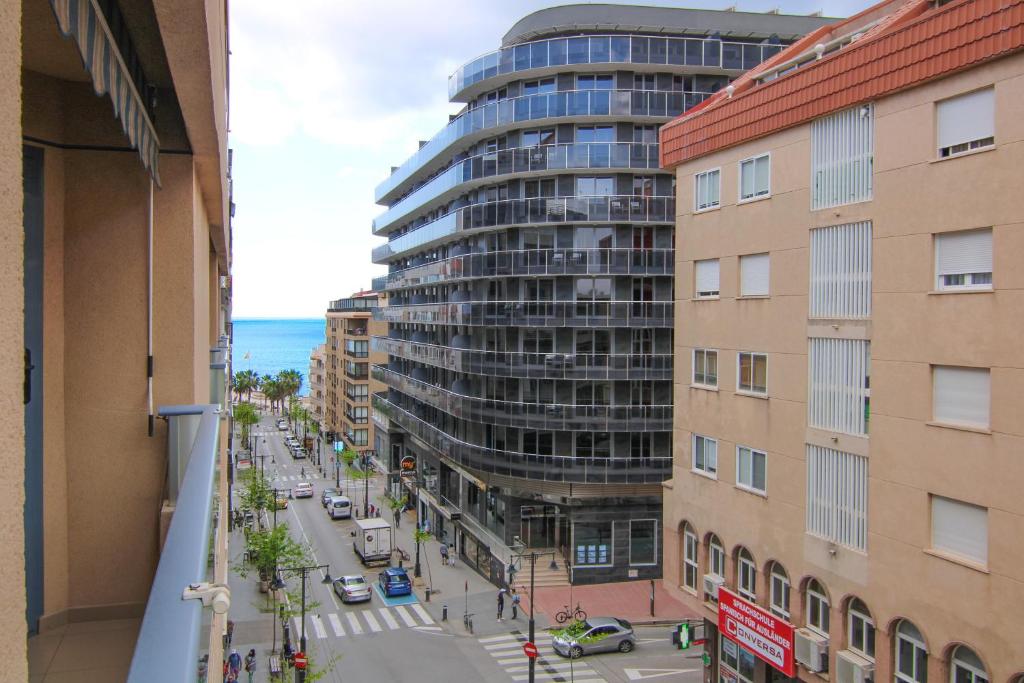 Apartamento céntrico en playa Arenal - MIRAIFACH - 3