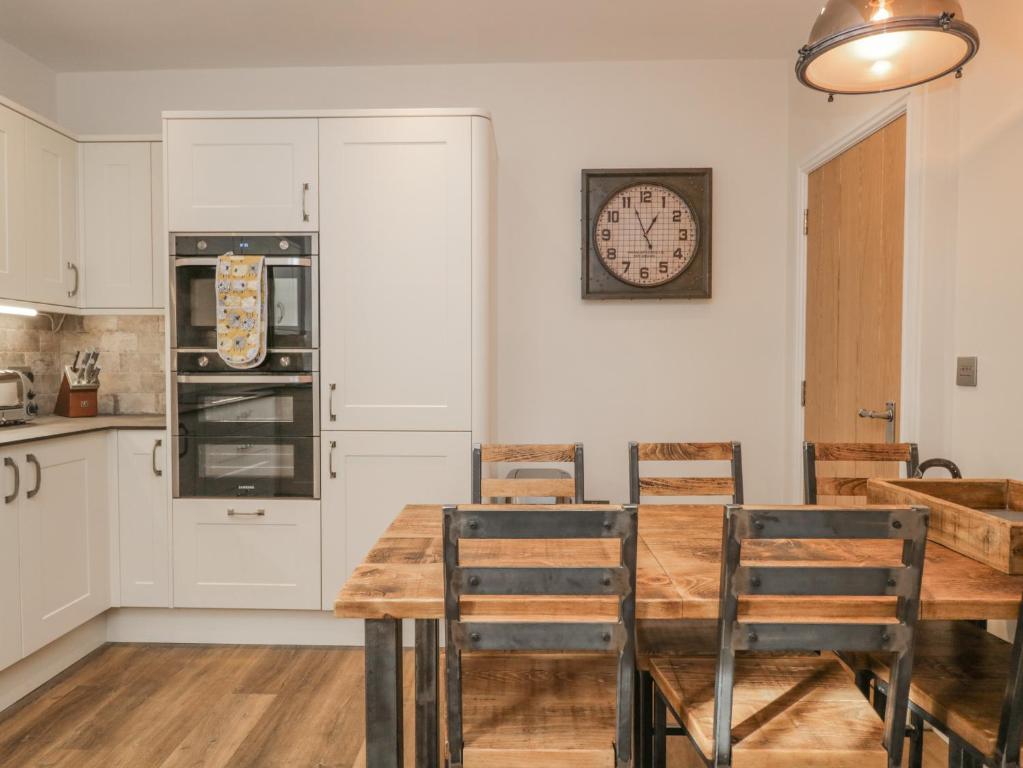 Oak Cottage photo 8