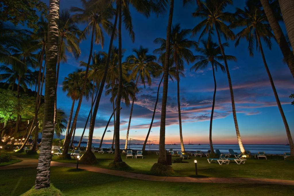 Hotel Tamarindo Diria Beach Resort photo