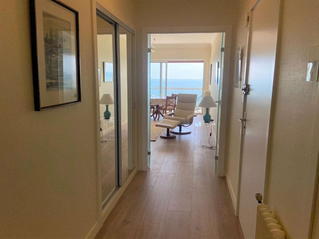 Appartement refait à neuf avec terrasse et parking, 1 chambre, 2 couchages, La Baule - FR-1-245-165 - 3