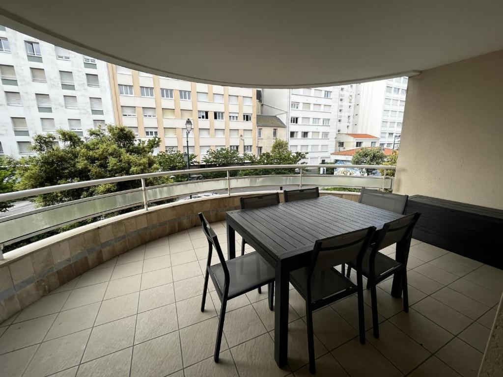 Appartement 3 pièces à 100m de la plage avec grande terrasse et WIFI – Les Sables-d'Olonne - FR-1-197-537 - 2