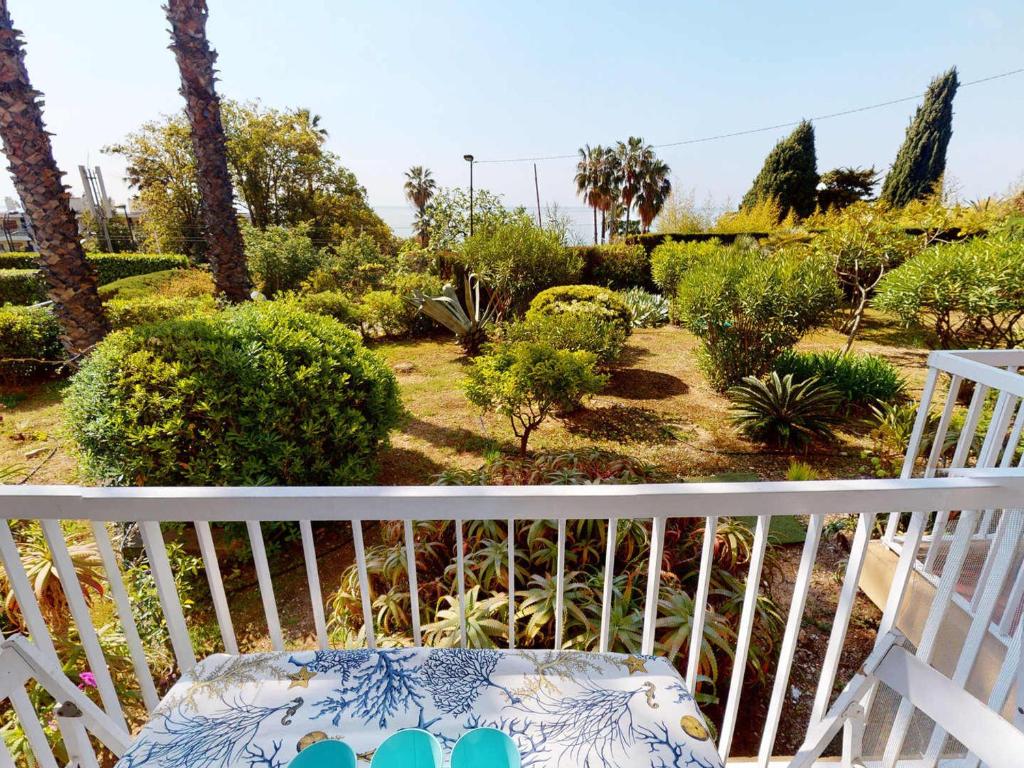 Agréable 2 pièces rénové avec balcon, Menton - FR-1-196-302 - 1