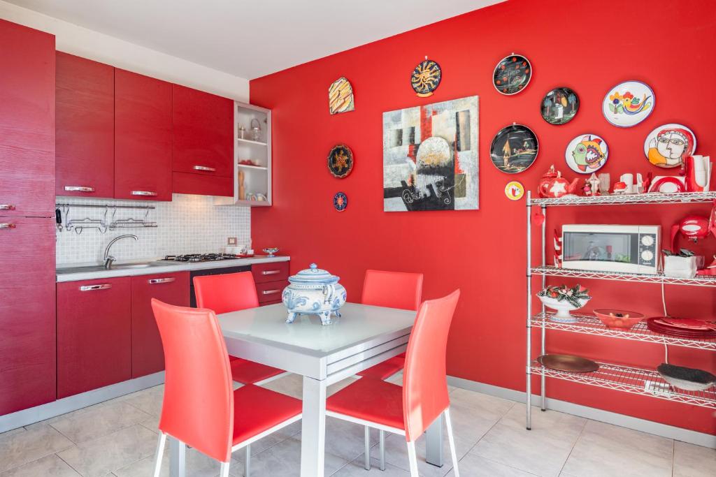 GuestHost - Castello Normanno Modern Sea View Apartment - 2