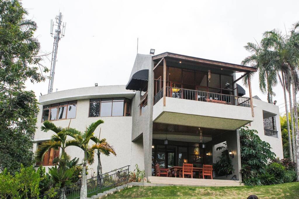 VILLA BATU Luxurious privacy 3BR villa@ klub bunga photo