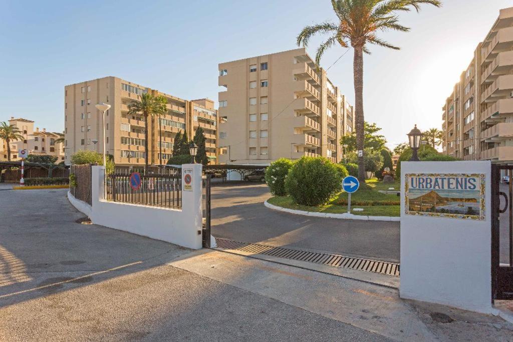 Apartamento Urbatenis by BonCasa Costa Blanca - 4
