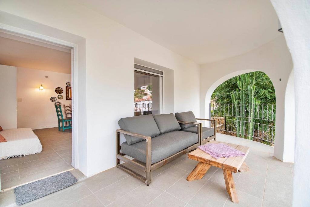 Sara 8 - free WIFI, chill-out, private pool, private tennis court - by Holiday Rentals Villamar - 3