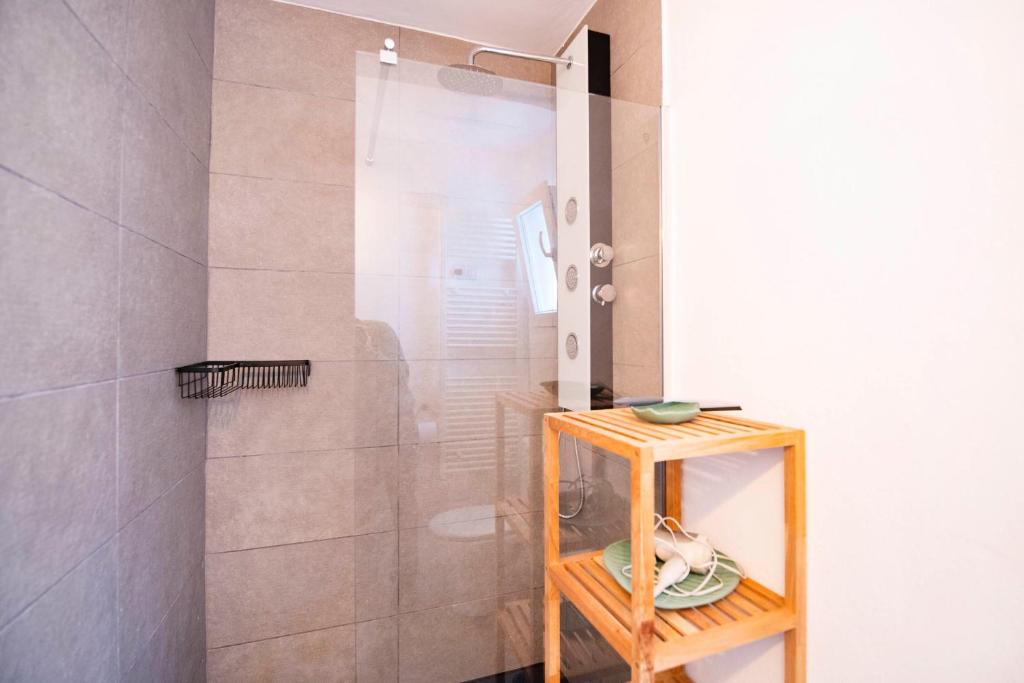 Sara 8 - free WIFI, chill-out, private pool, private tennis court - by Holiday Rentals Villamar - 5