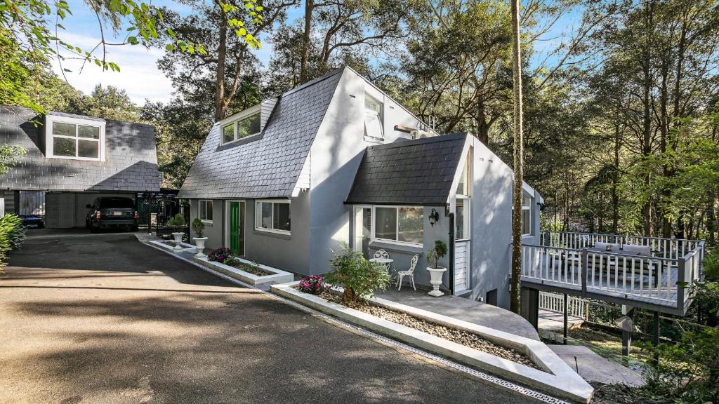 The Wahroonga Oasis Hosted by LAbode Accommodation