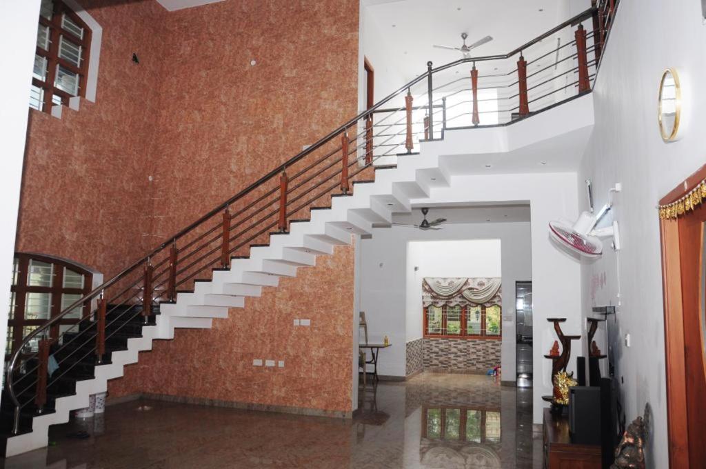 Shri Sai Baba Homestay - EB Colony - Trichy photo