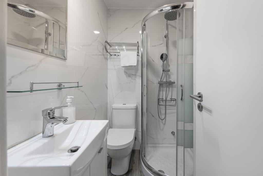 GuestReady - Gaia Weine - Calem Suite photo