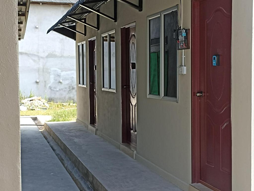 Depulauserai Roomstays, Pekan