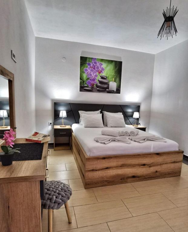 MD APARTMENTS - 3