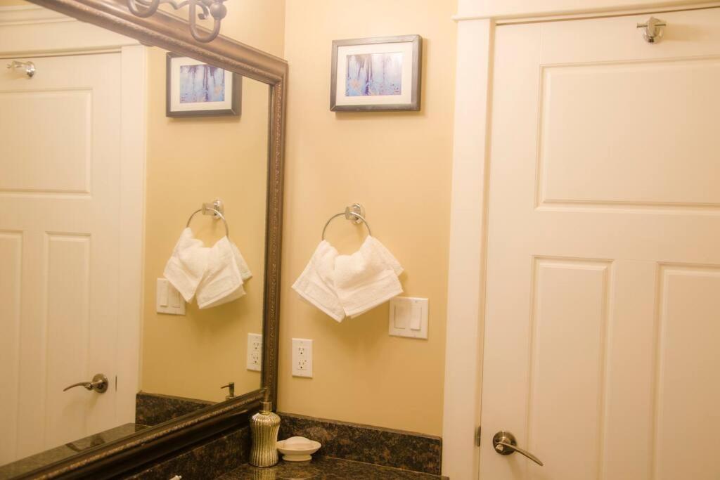 Rocky Ridge Executive Suite photo