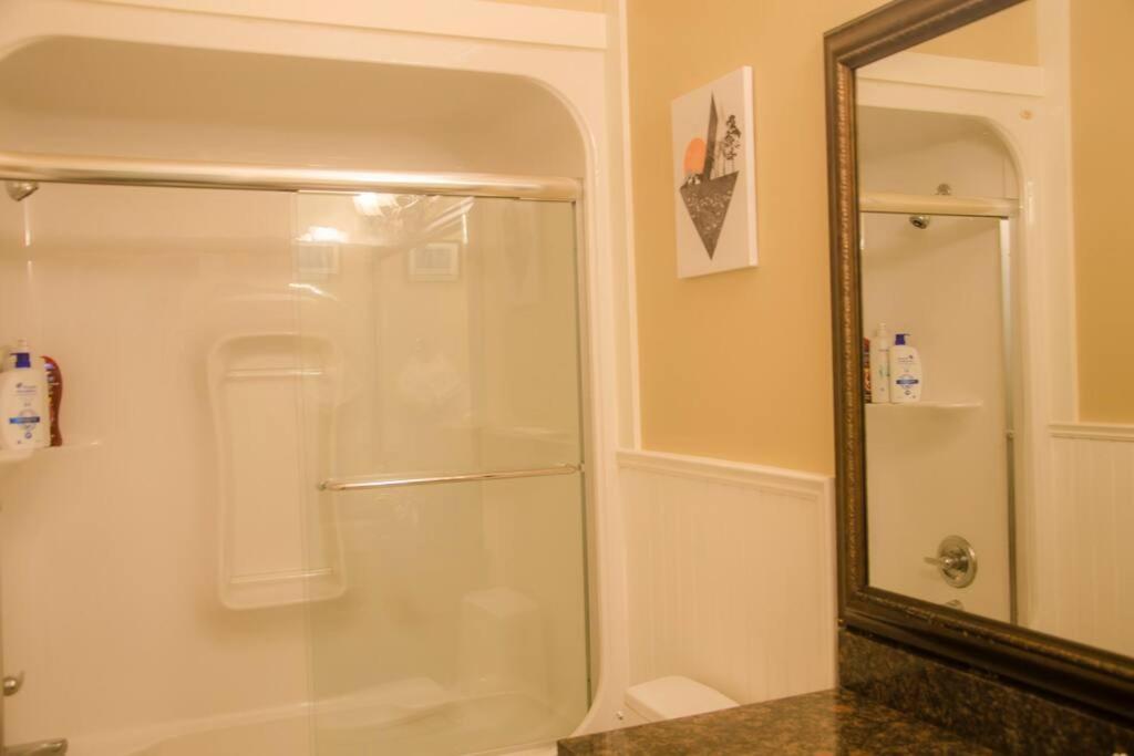 Rocky Ridge Executive Suite photo