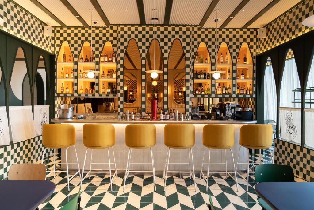 酒吧/Lounge Bar