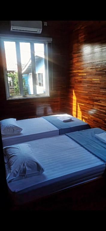 Sim Sim water village homestay sandakan photo