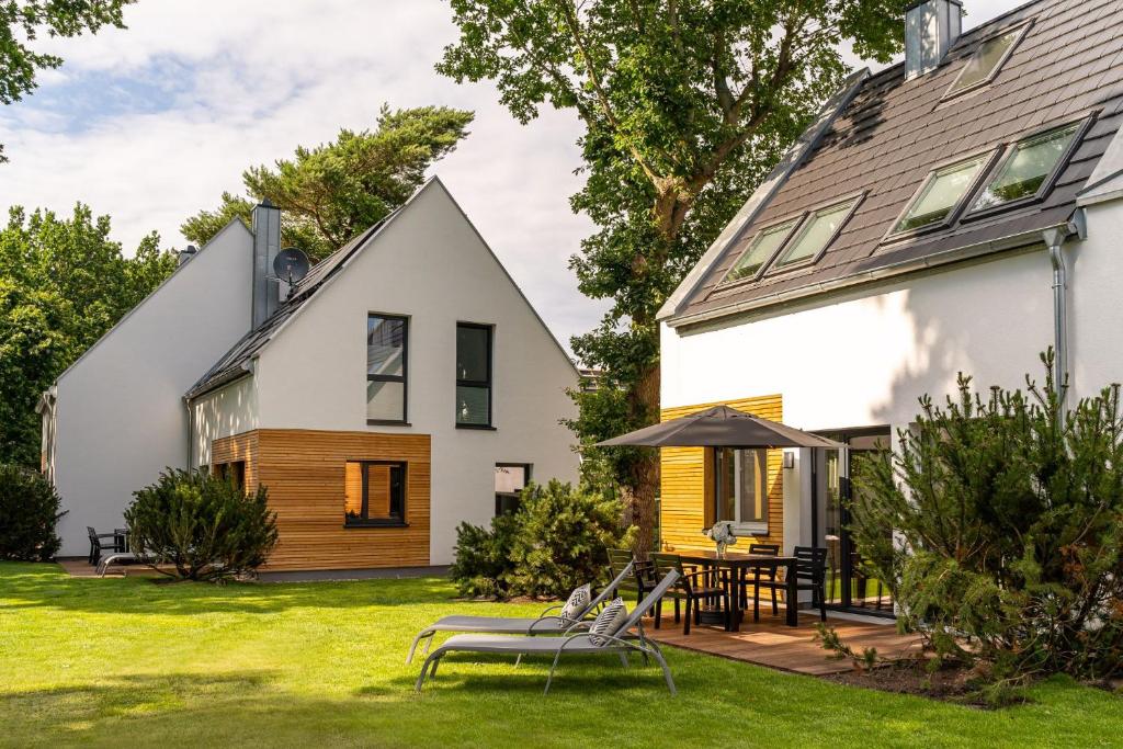 Dünenrose - Sauna, Kamin und waldnah, Zingst