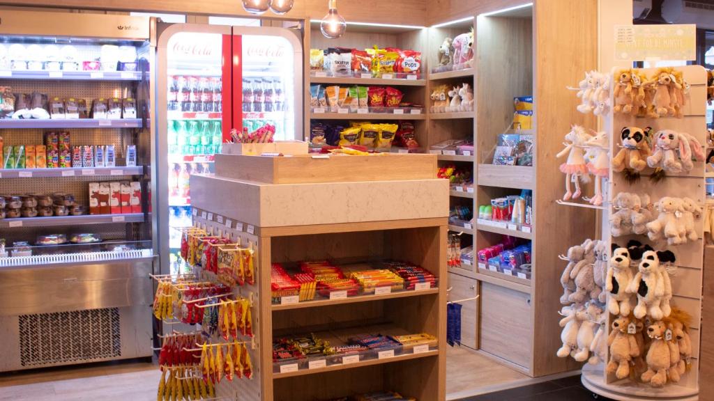 Shops