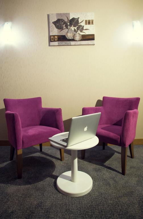 Helikon Business Hotel photo
