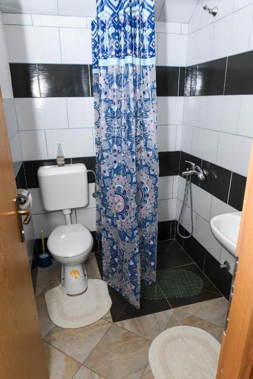 Sobe za prenociste Jajce Youth Hostel photo