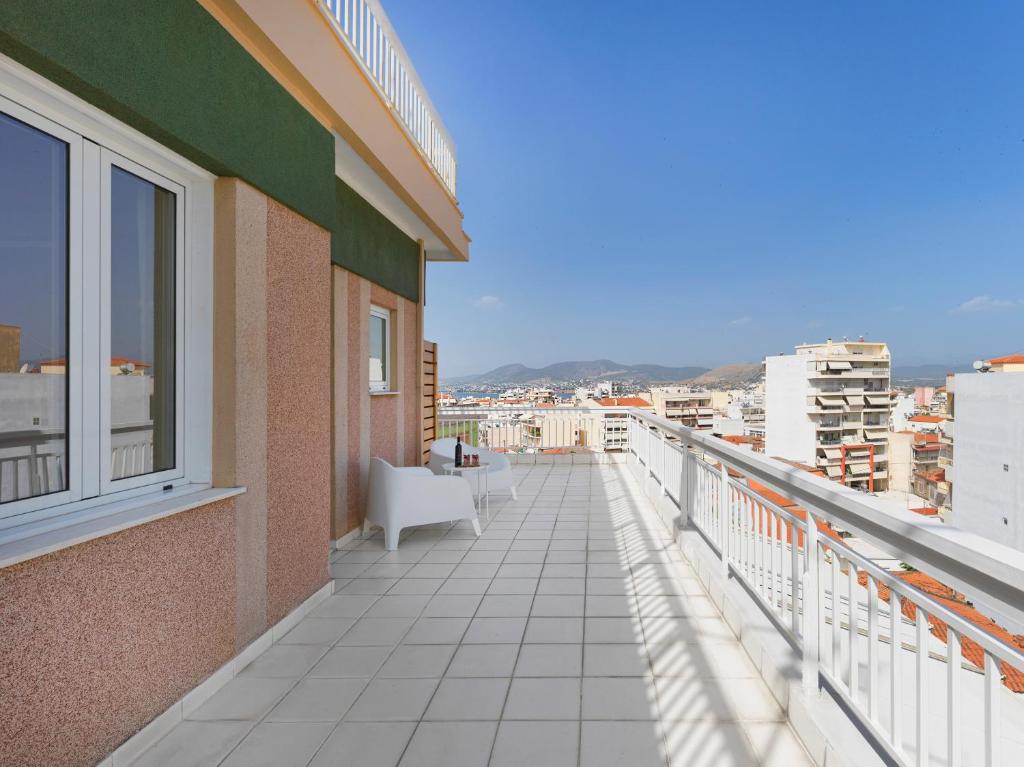 Brand new Penthouse overlooking Halkis photo
