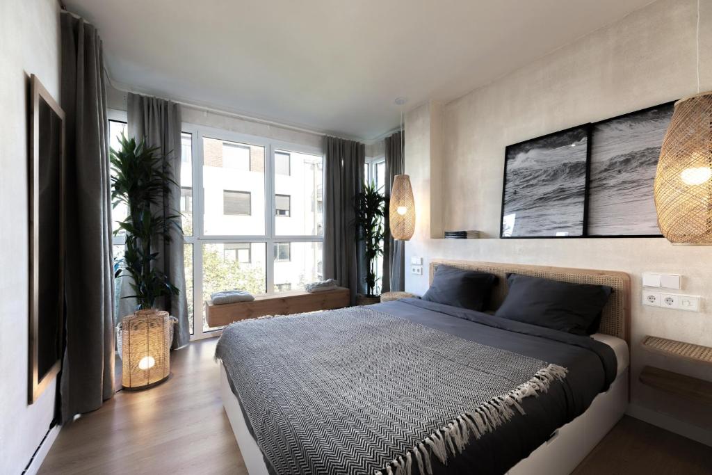 SONORA - Bright Apartment with view of Sagrada Familia, Barcelona