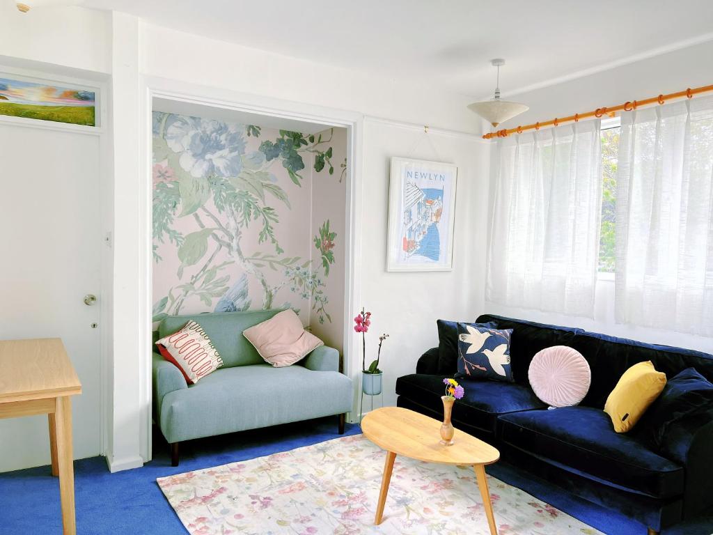 Shan Mu Inn Entire flat 2 bedrooms with terrace seaview BBQ — Hotel in Penzance