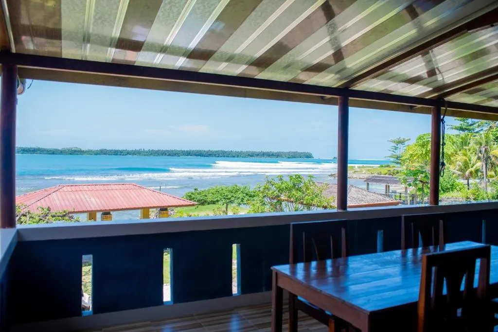Yuni Surf House，位于Lagudri的酒店