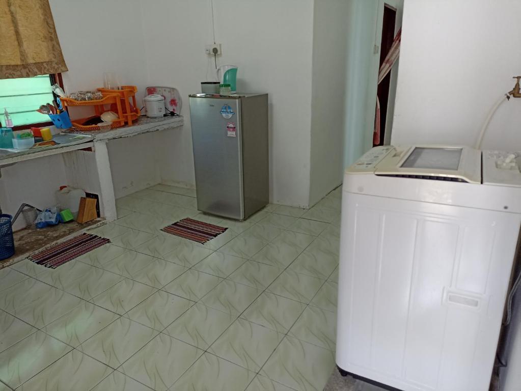 Depulauserai Budget Home No AirCond photo