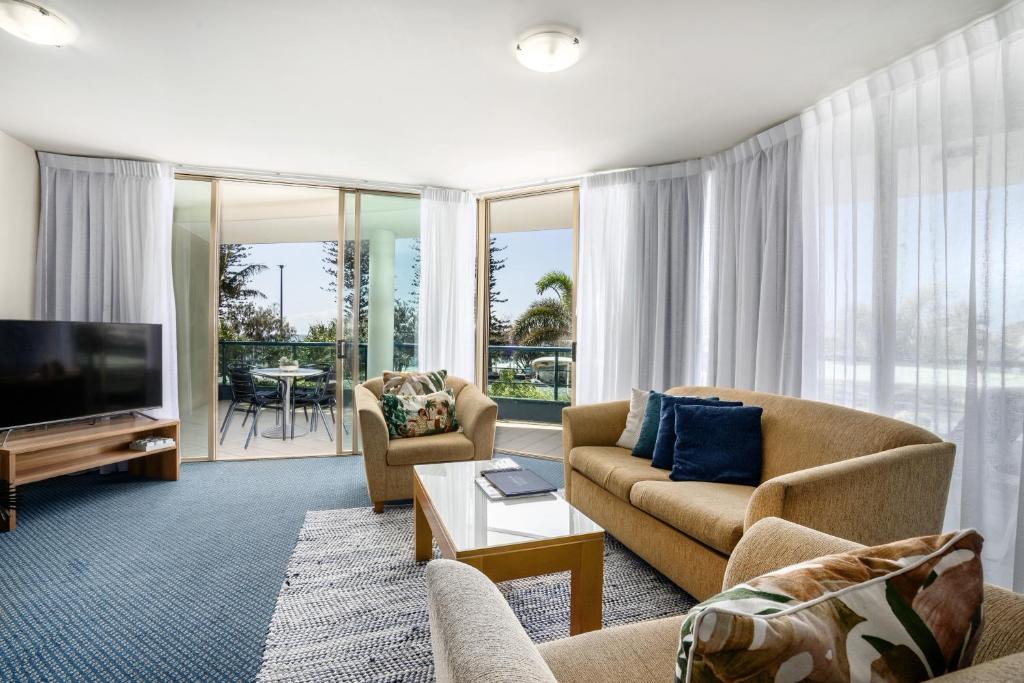 Sunshine Coast Landmark Resort Mooloolaba room