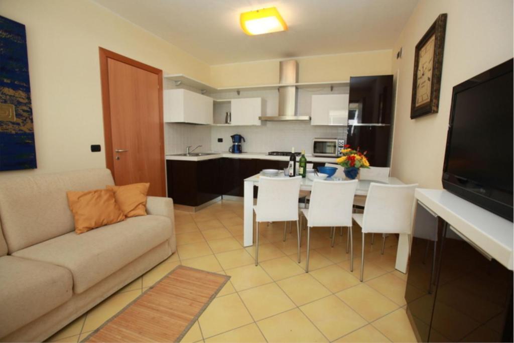 Residence Mairen a pochi passi dal mare - 1