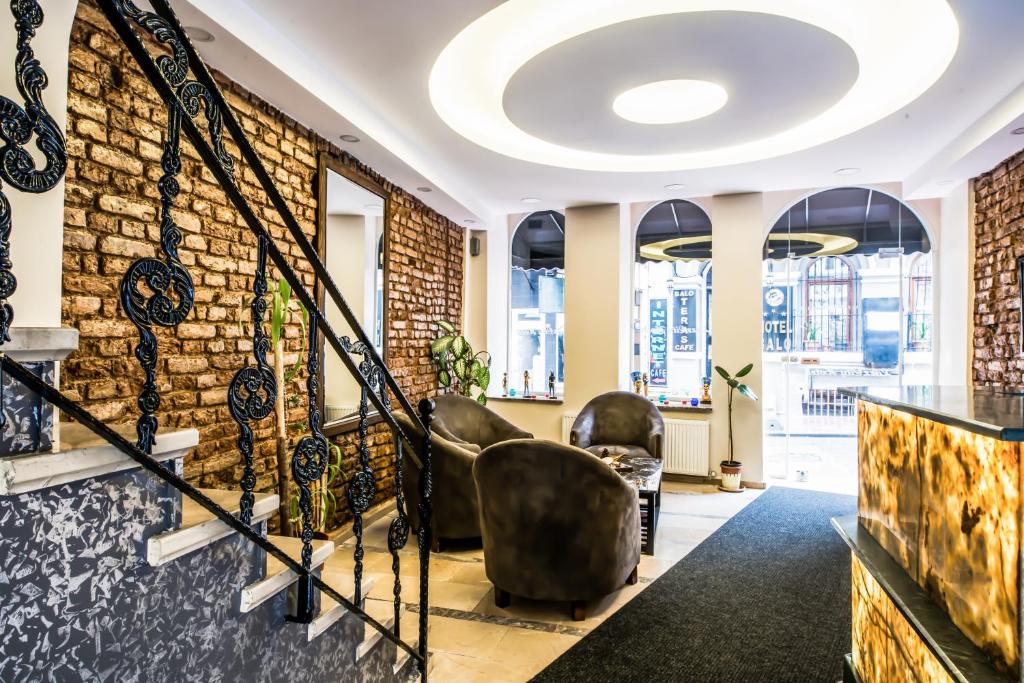 フロント・ロビー