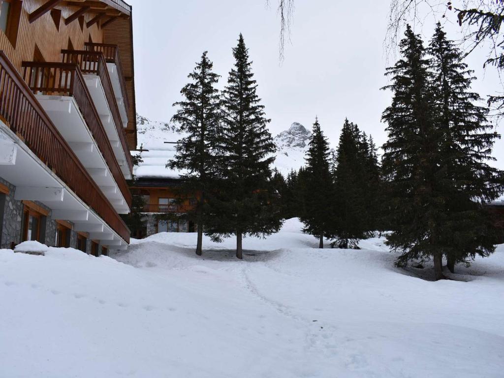 Studio cosy à Méribel, à 20m des pistes, avec balcon, casier à ski et accès facile aux navettes - FR-1-180-333 - 4