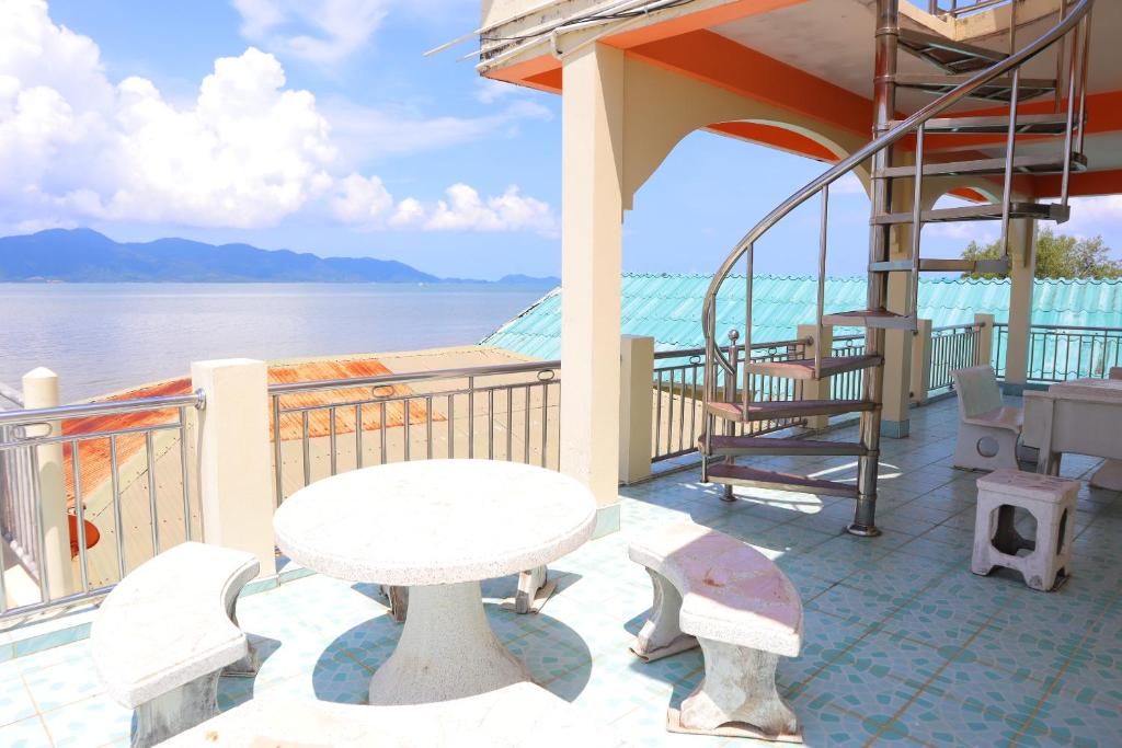 Balcony/terrace, Ban Sulada Guest House in Trat