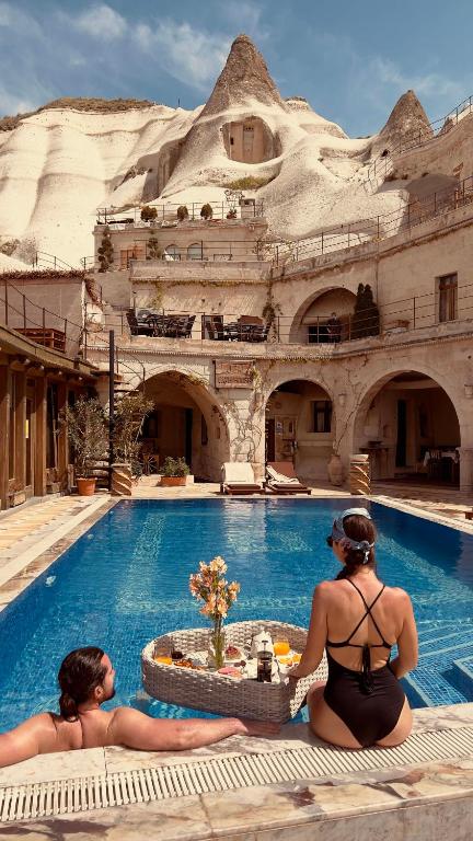 Local Cave House Hotel photo