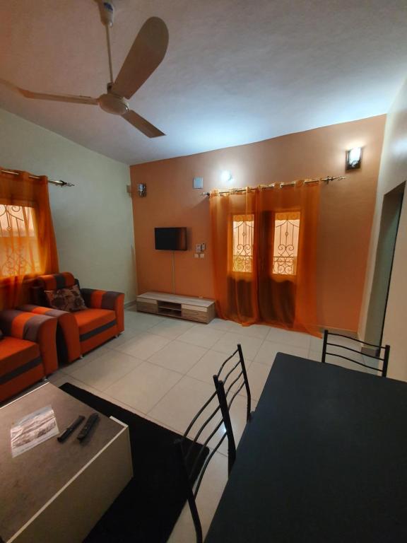 Appartement Meuble AU GOLF Bamako avec panneaux solaires