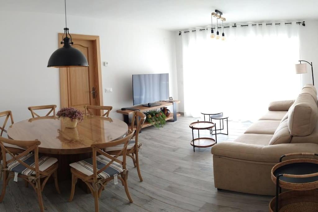 Precioso apartamento a 250 metros de la playa. - 1