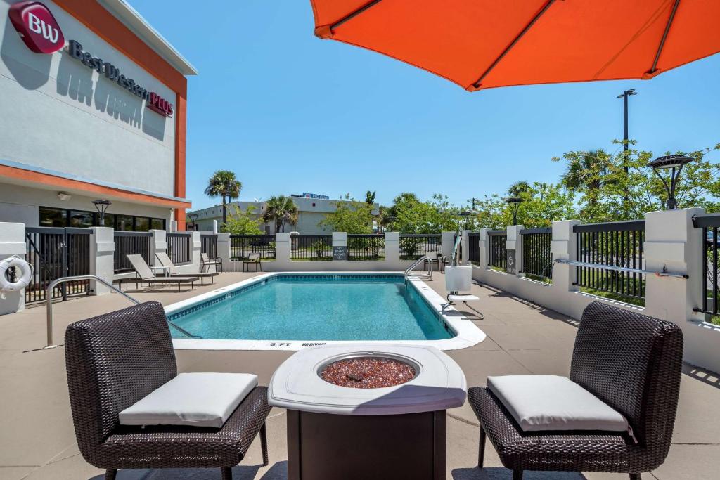 View, Best Western Plus Panama City Hotel in Panama City (FL)