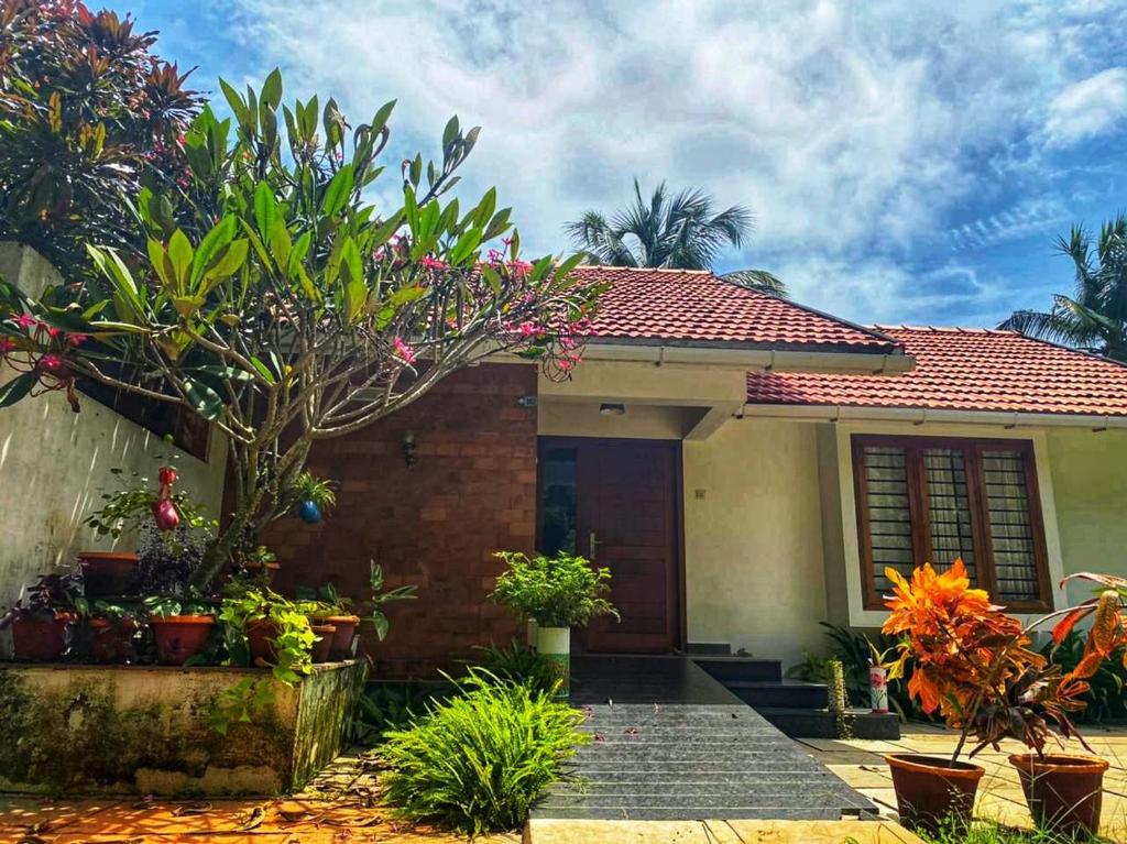Santhosh Ayurvidhana Health Resort photo