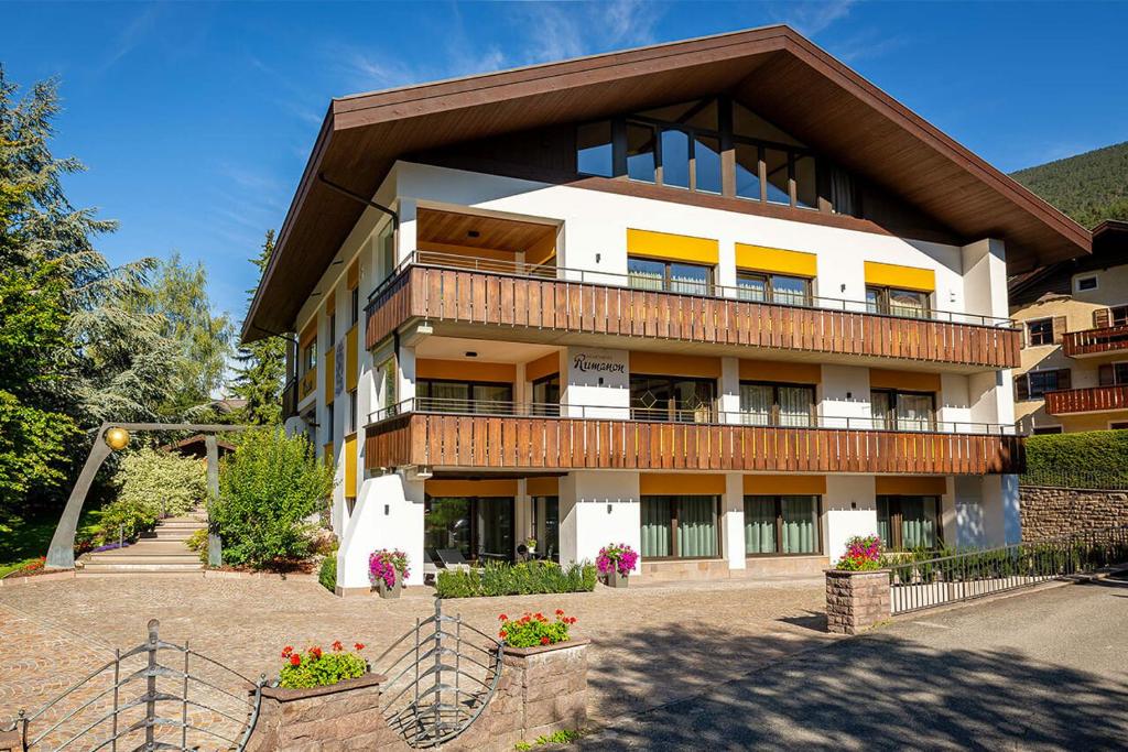 Apartments Rumanon photo