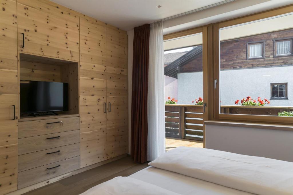 Apartments Jalve - 4