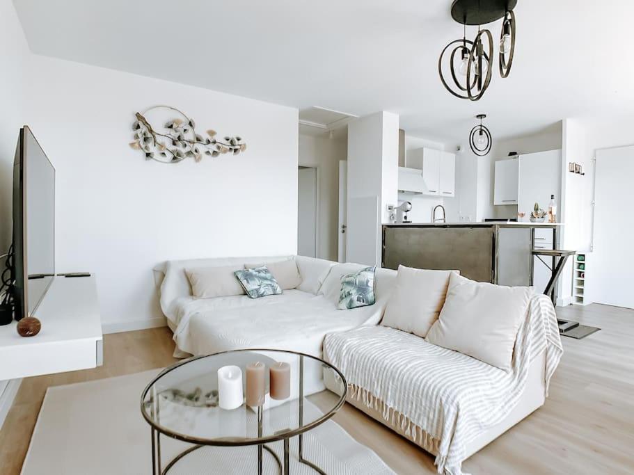 Appartement type industriel dans cadre provençal, Sanary-sur-Mer