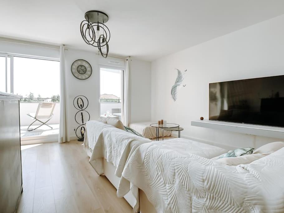 Appartement type industriel dans cadre provençal - 2