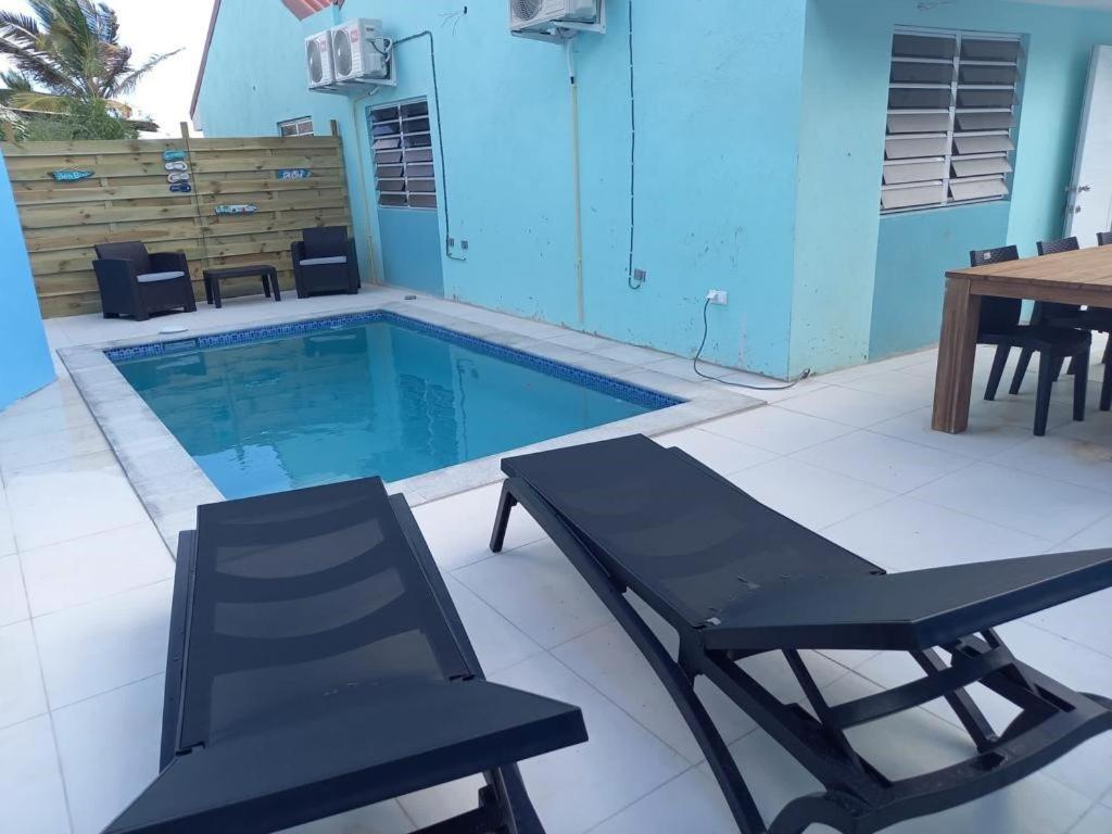 East Hill Villas — Hotel in Willemstad