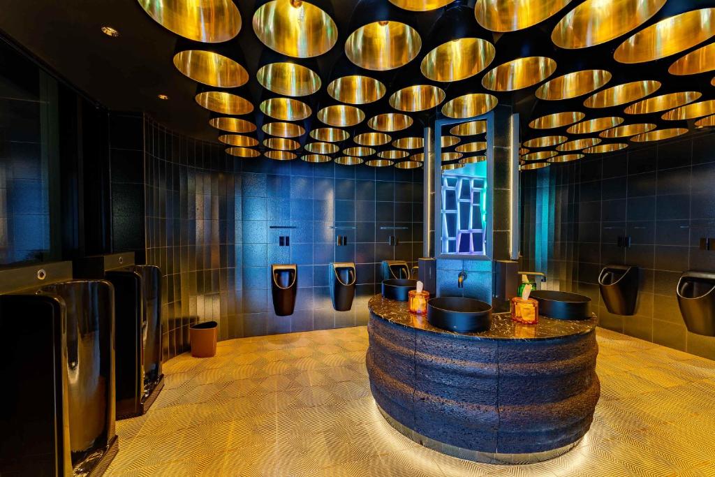 Bar/lounge