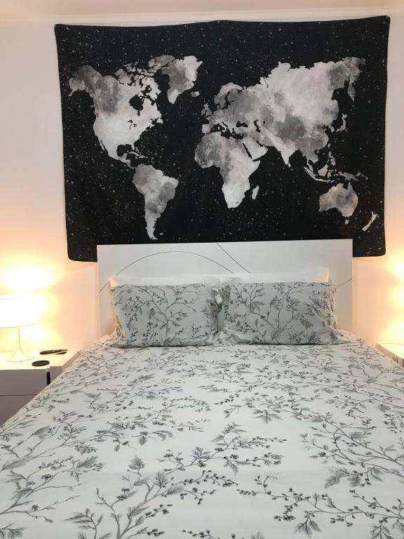 Sweet Home photo