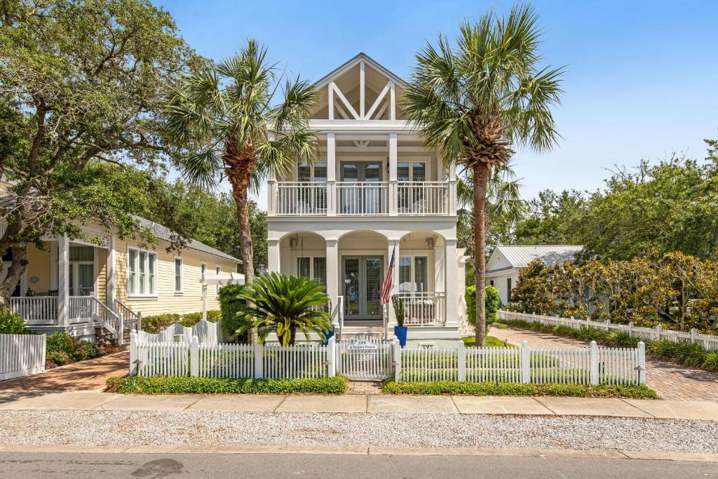 A Stone's Throw, Panama City Beach