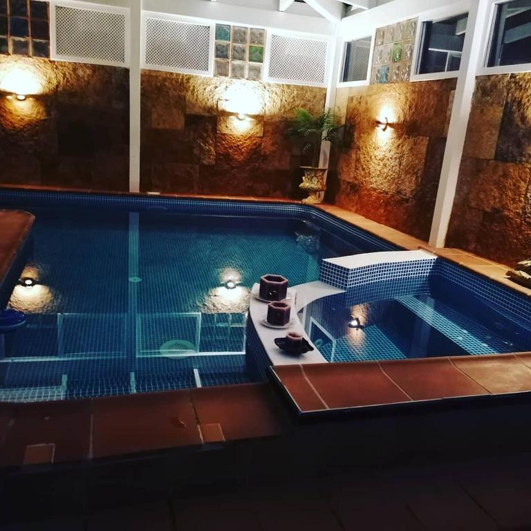 Villa Rosa meravigliosa con piscina interna - 1