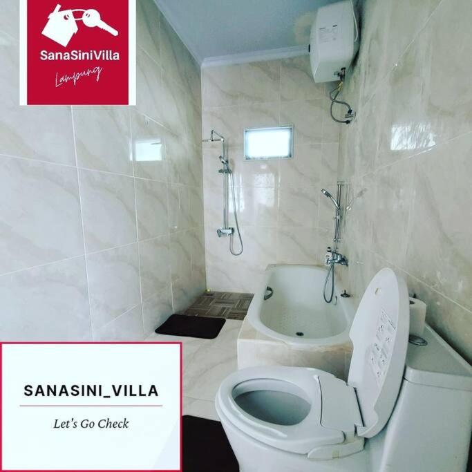 Comfortable 3 Bedrooms House Villa @Bandar Lampung photo
