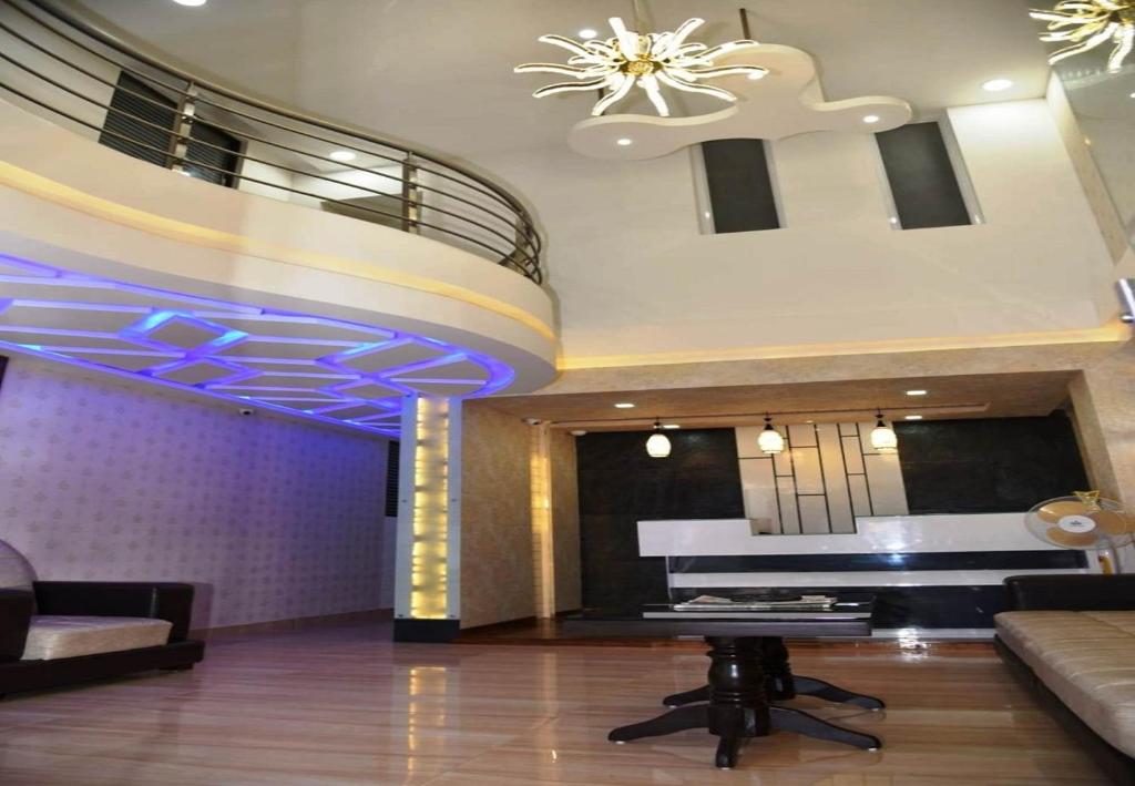 Silver Suite Lodge photo